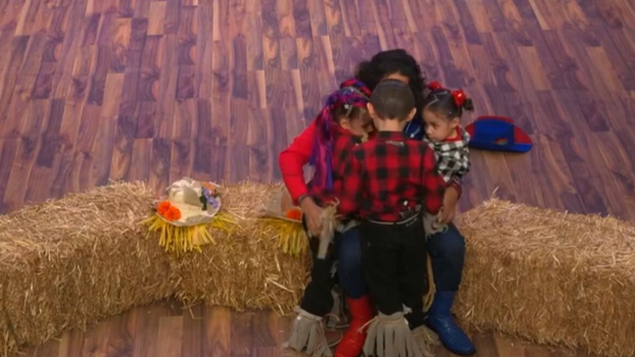 'Bicolor' presenta a sus hijos en La Granja VIP 2