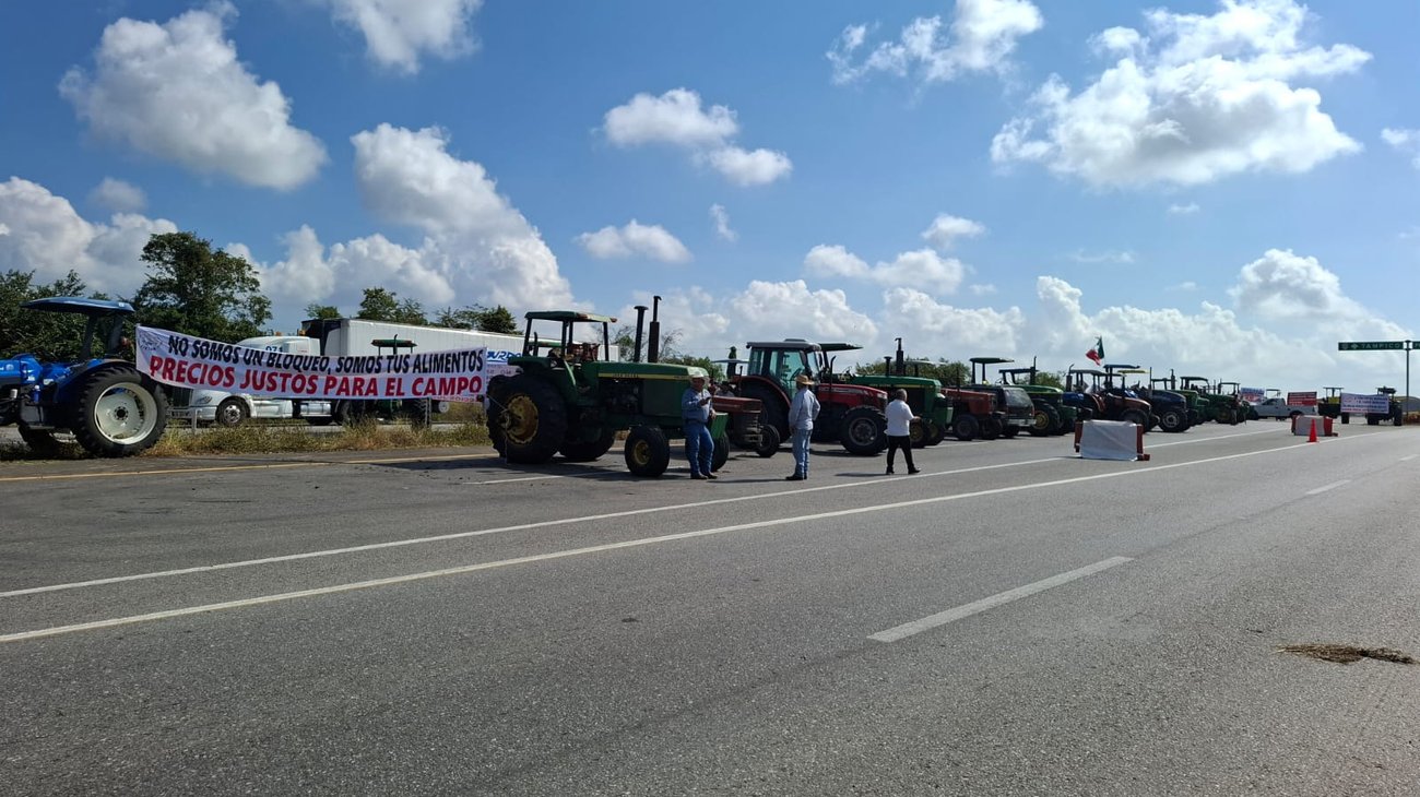 bloqueo_productores_altamira_44a1a66641