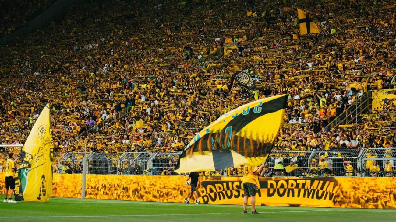 Premiará Dortmund a fans que no usen el celular durante partidos