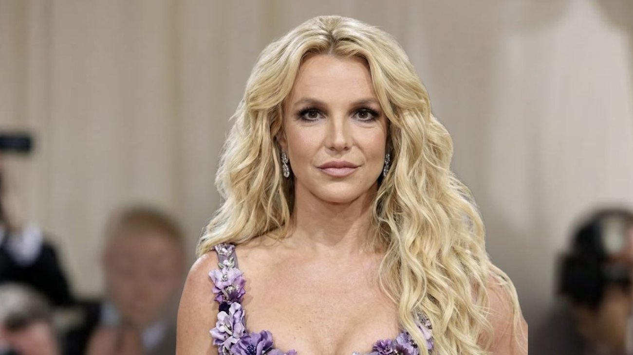 Detienen por nueve horas a Britney Spears en California