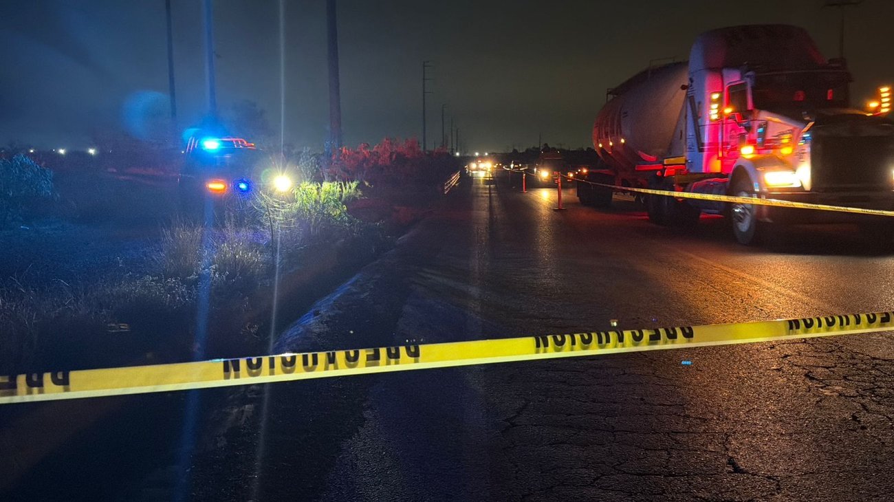 Encuentran cuerpo de hombre debajo de un puente