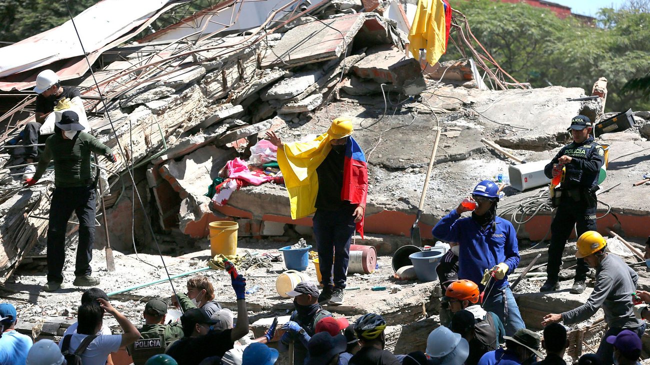 Tras labores en Venezuela, brigada Los Topos llega a Cali