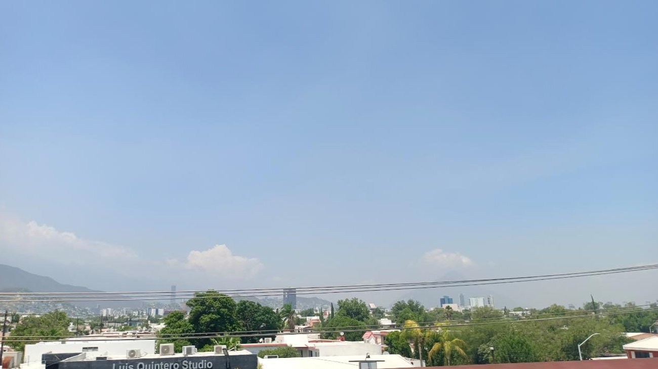 Presenta metrópoli regia calidad del aire de mala a regular