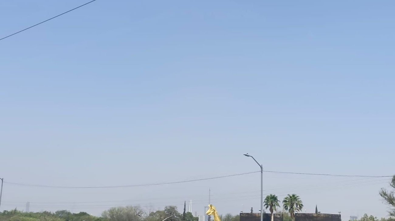 Reporta metrópoli regia mala calidad del aire