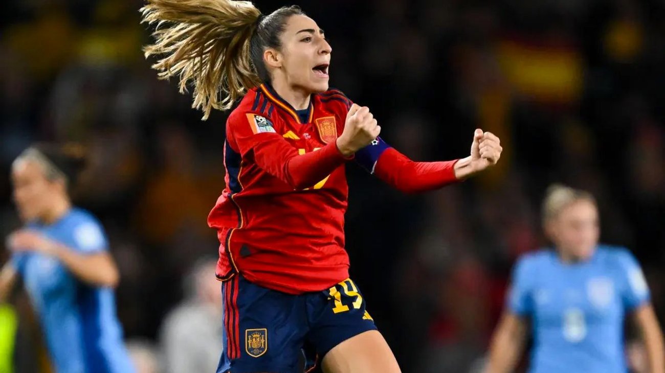 España, campeona Mundial Femenil, completa la triple corona