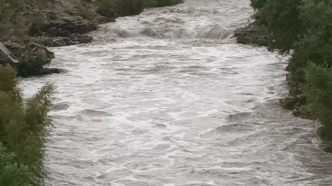 Aumenta de nivel canal del Topo Chico en Apodaca