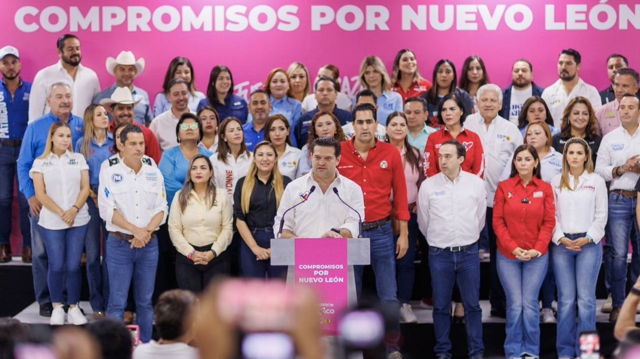 Candidatos del PRI-PAN-PRD firman compromisos por NL