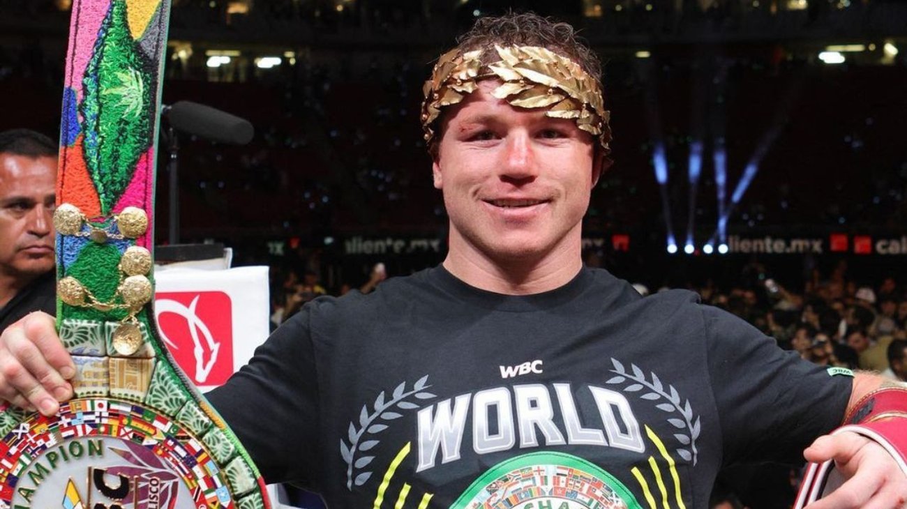 Canelo reconocido como el mejor boxeador de 2023 por el CMB