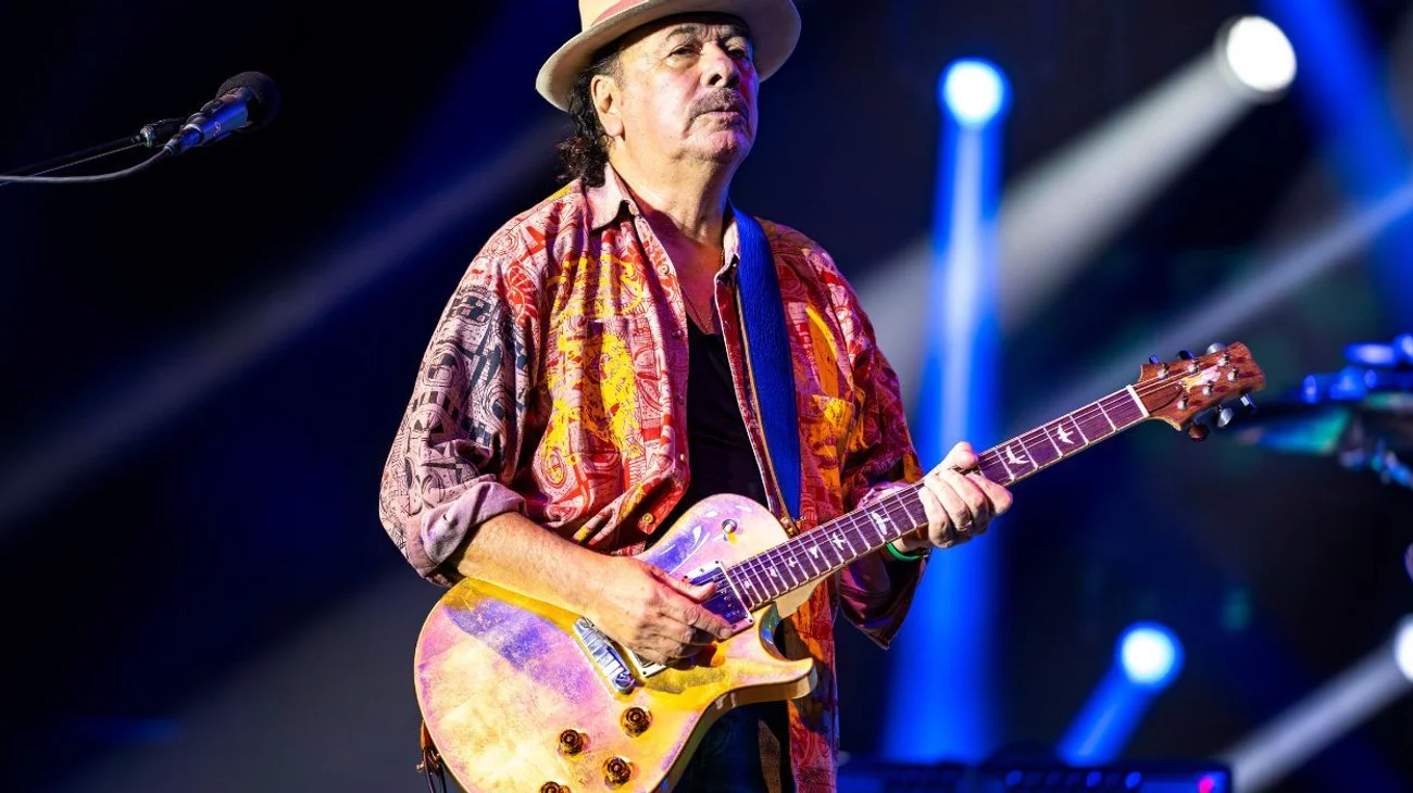 carlos_santana_covid_b9859b0ad2
