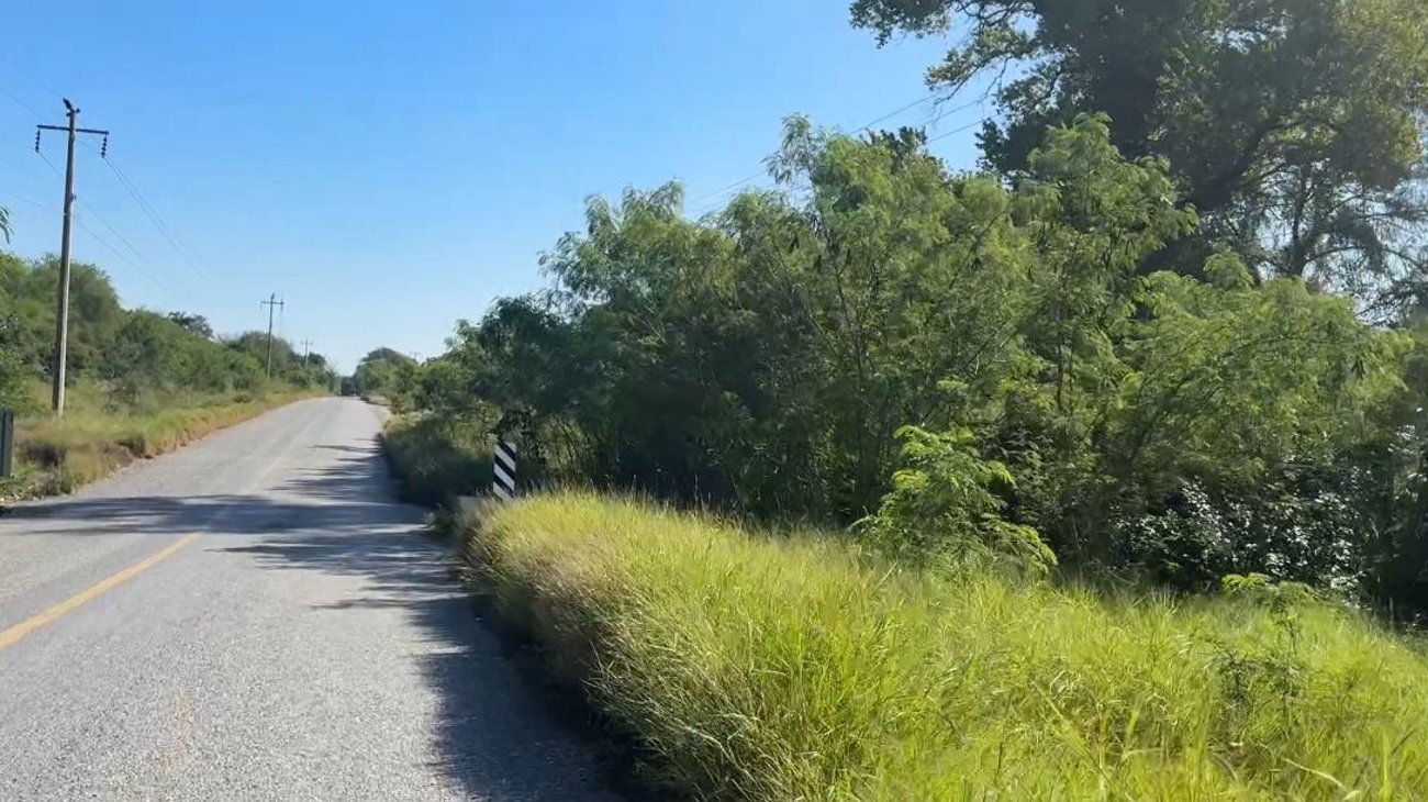 Urge liberar derechos de vía de carreteras estatales
