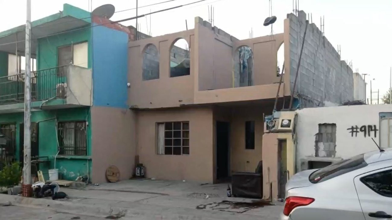 Muere mujer tras ataque a balazos en vivienda de Apodaca