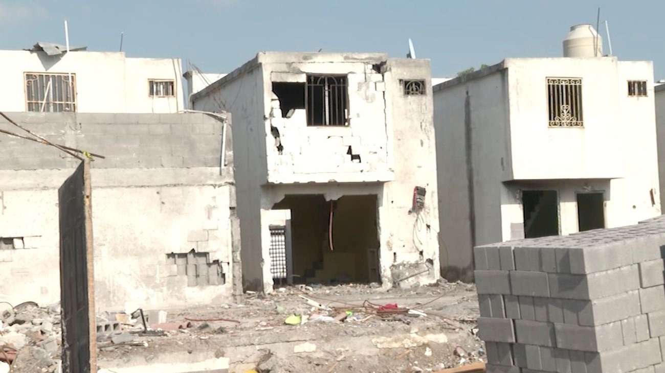 Afectados por explosión en Pesquería siguen sin servicios