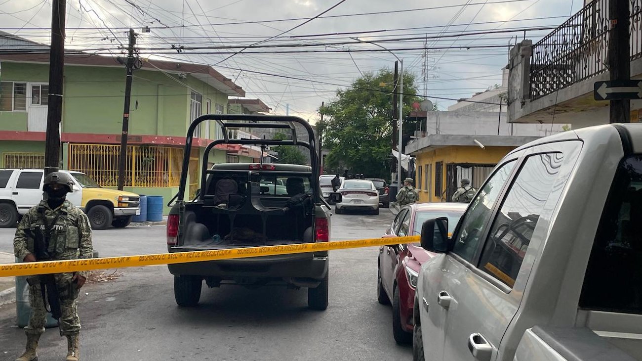 Cateo en la Obrerista deja un detenido; aseguran arma y droga