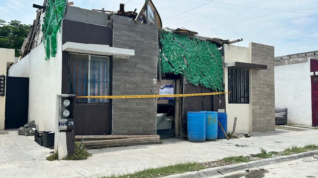 Detienen a tres hombres durante cateo a vivienda en Apodaca