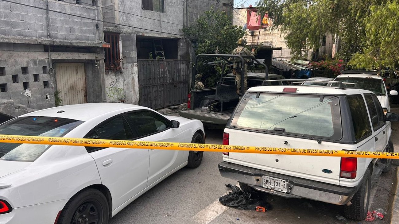 Catean domicilios al sur de Monterrey por narcomenudeo