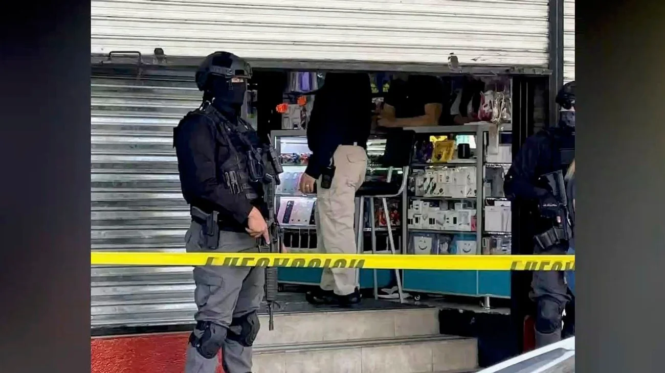 Catean Plaza de la Tecnología en Monterrey; aseguran 50 celulares