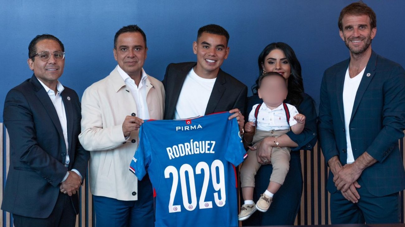 charly_rdz_cruz_azul_42318dd9ee