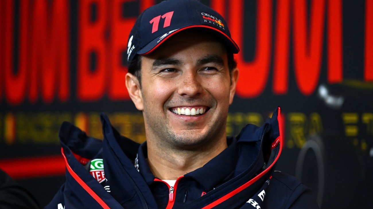 checo_perez_deja_carrera_sprint_gp_belgica_607c45ab37