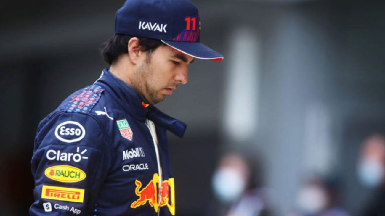 'Checo' Pérez recibe sanción y saldrá sexto en Australia