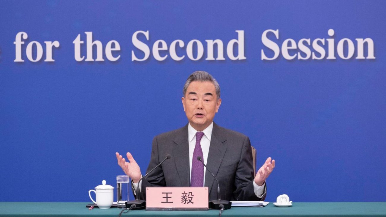 China 'busca mediación' en conflicto de Ucrania