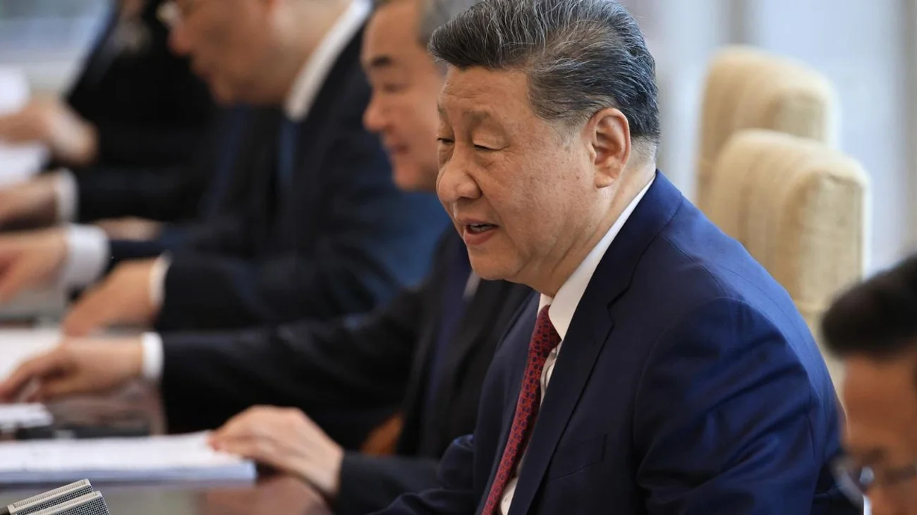 Pide China anular al 100% aranceles tras exención de electrónica