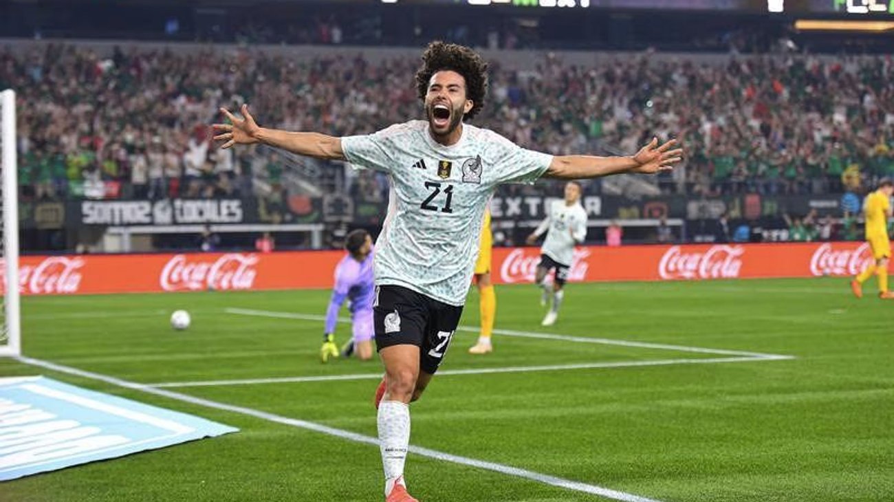 'Chino' Huerta rescata empate para México contra Australia