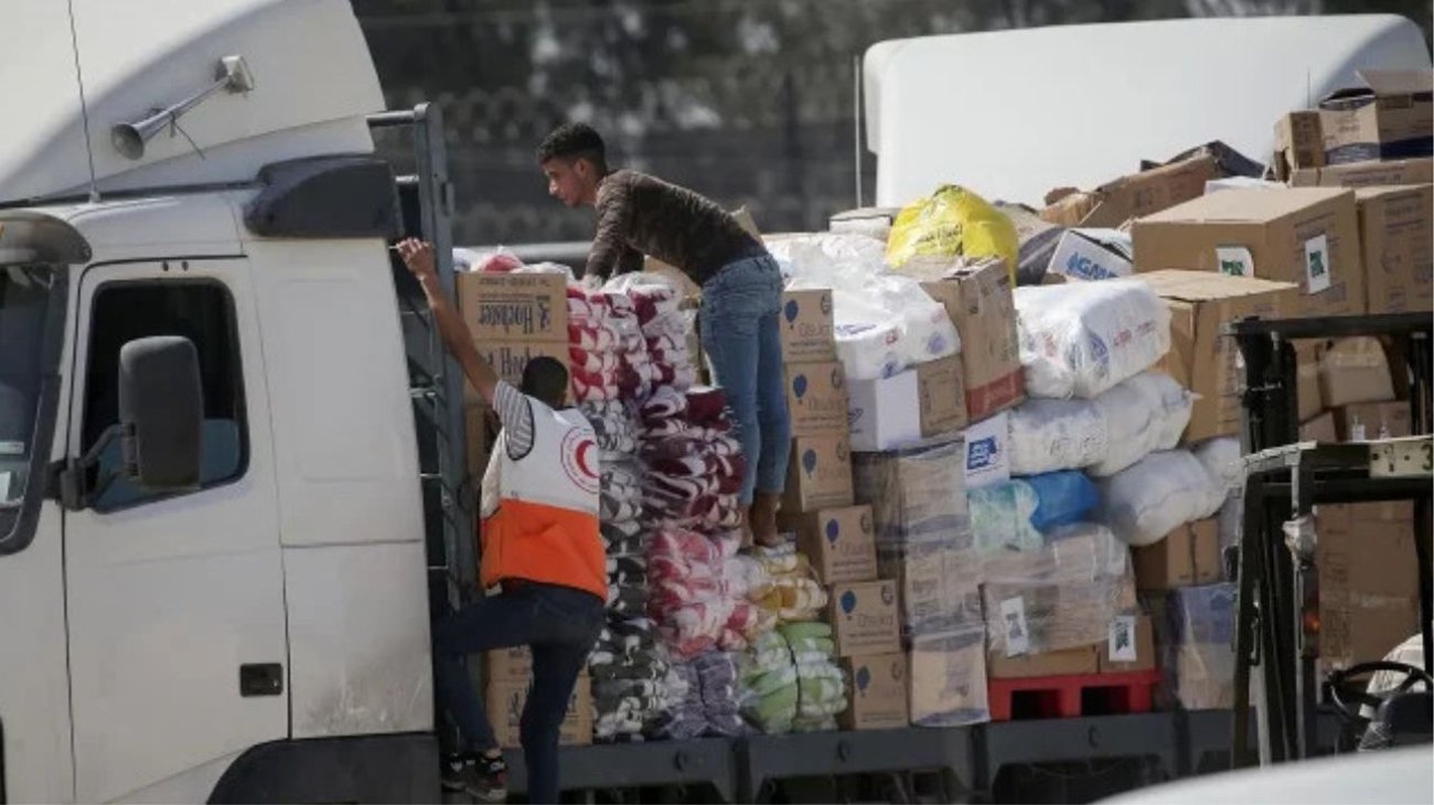 Chipre envía 90 toneladas de ayuda humanitaria para Gaza
