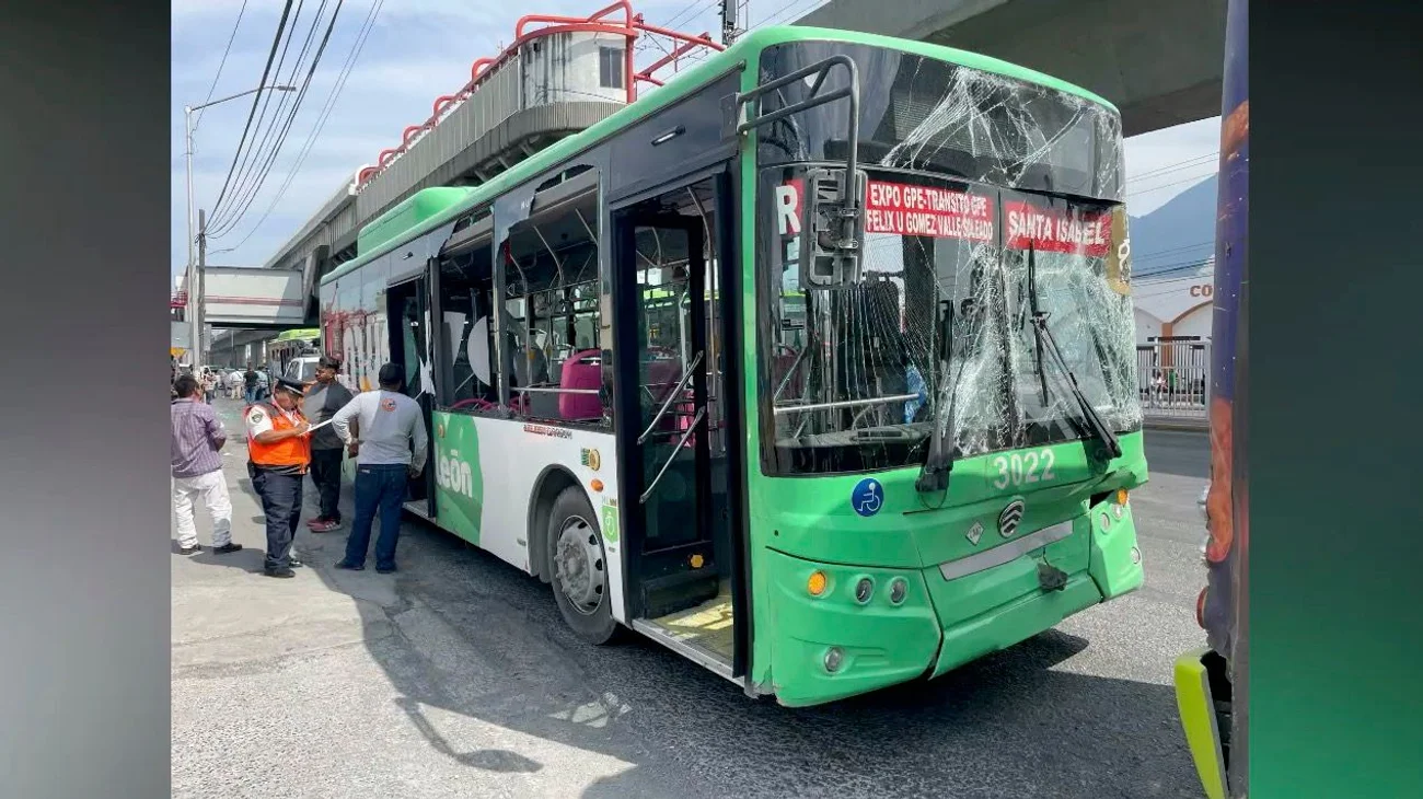 choque_camiones_guadalupe_6445ce726d