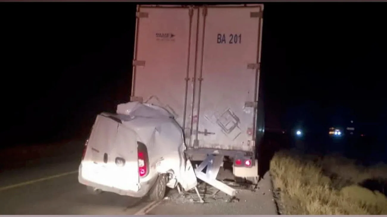 Muere conductor tras choque en la carretera a Laredo