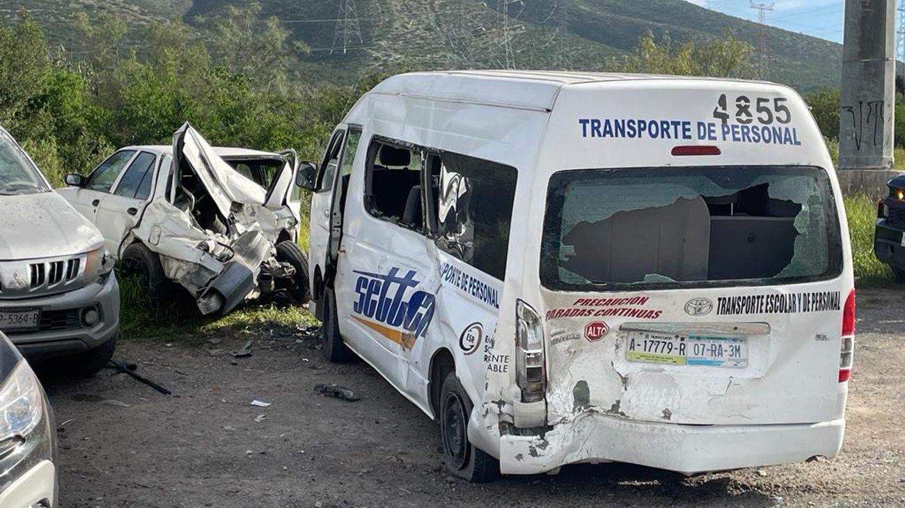 Falla en frenos de camioneta provoca choque múltiple