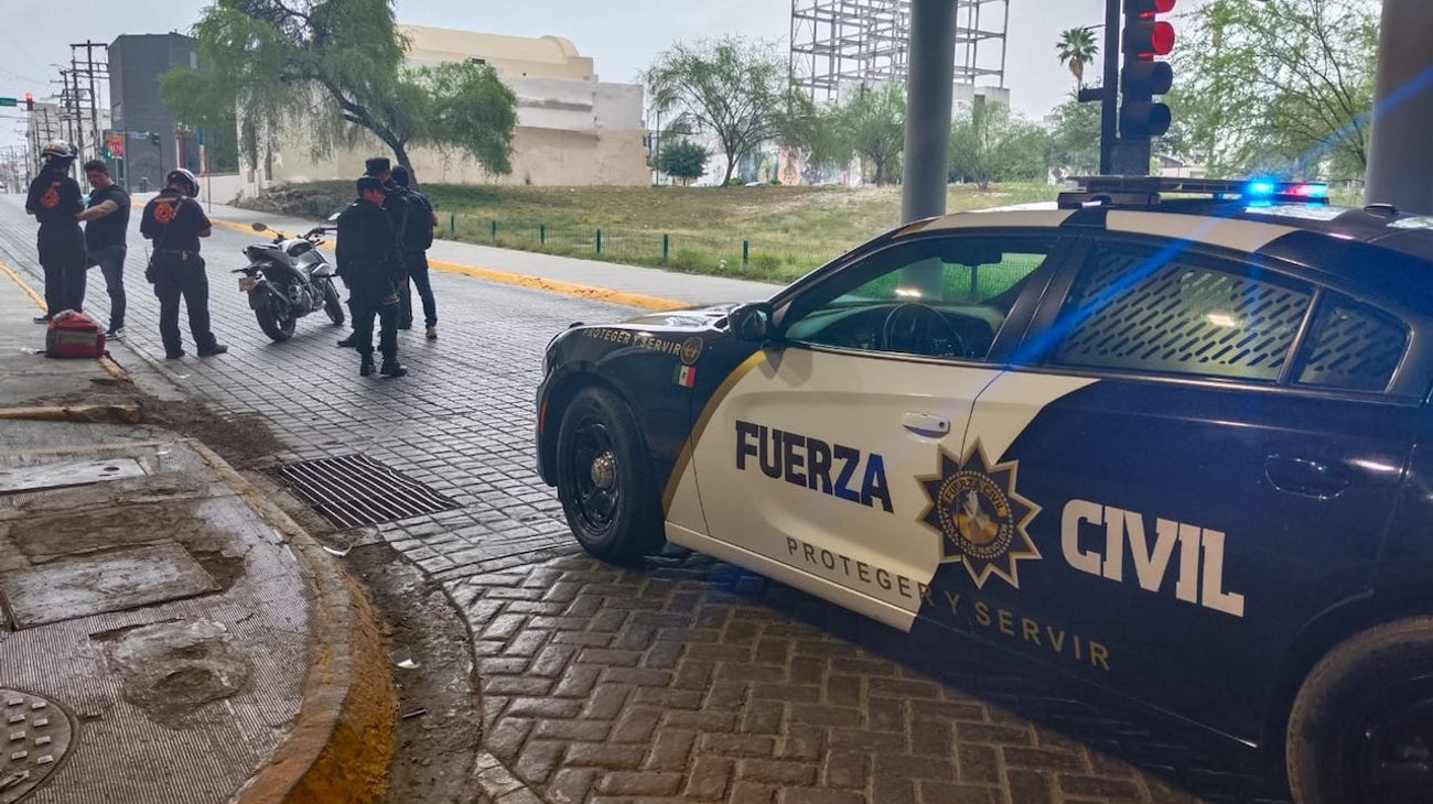 Choque de crucero deja dos lesionados en Monterrey