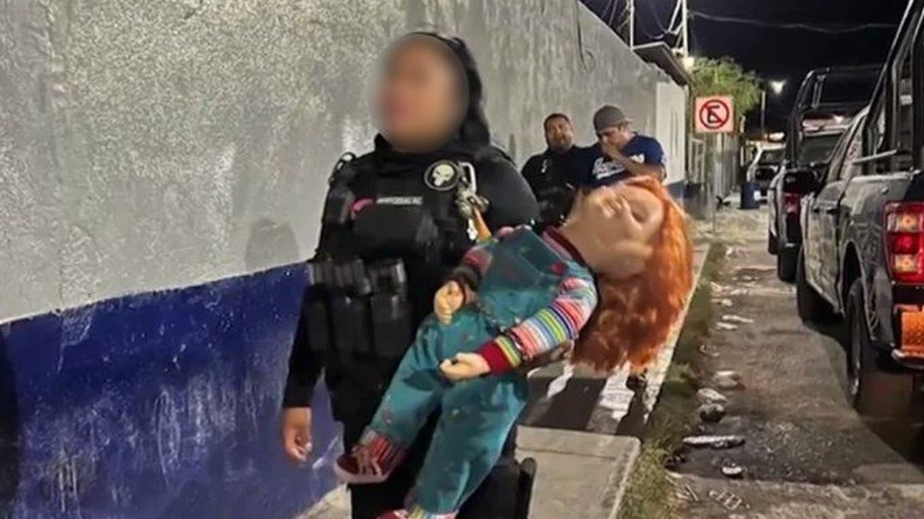 Policía de Coahuila detiene a muñeco 'Chucky'