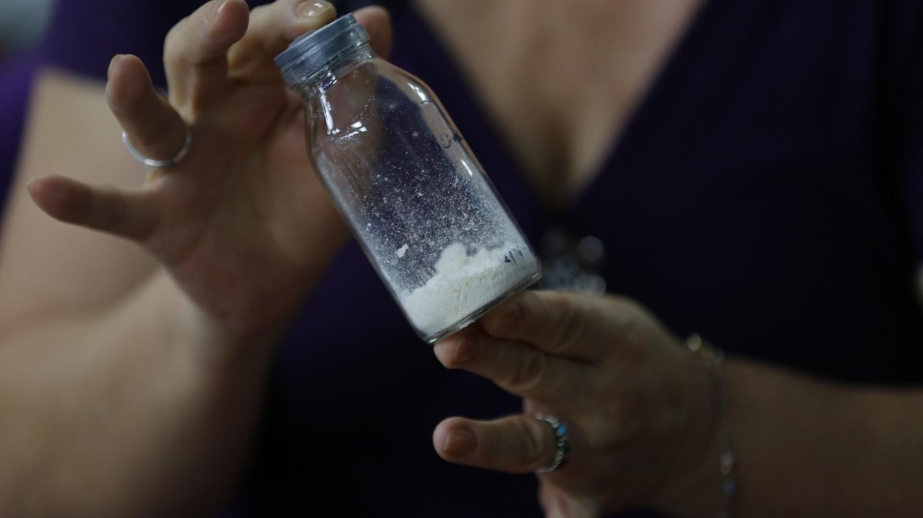 Científicos mexicanos crean leche materna en polvo 