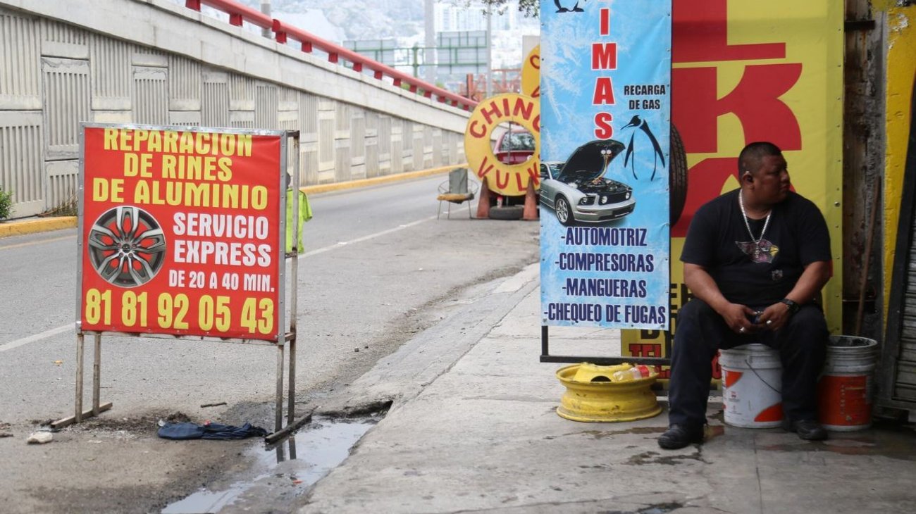 cierre_de_morones_prieto_y_corregidora_afecta_a_vulcanizadoras_9d9edcdefb