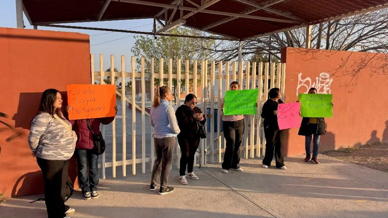 Bloquean primaria en Saltillo por presuntos hechos de violencia