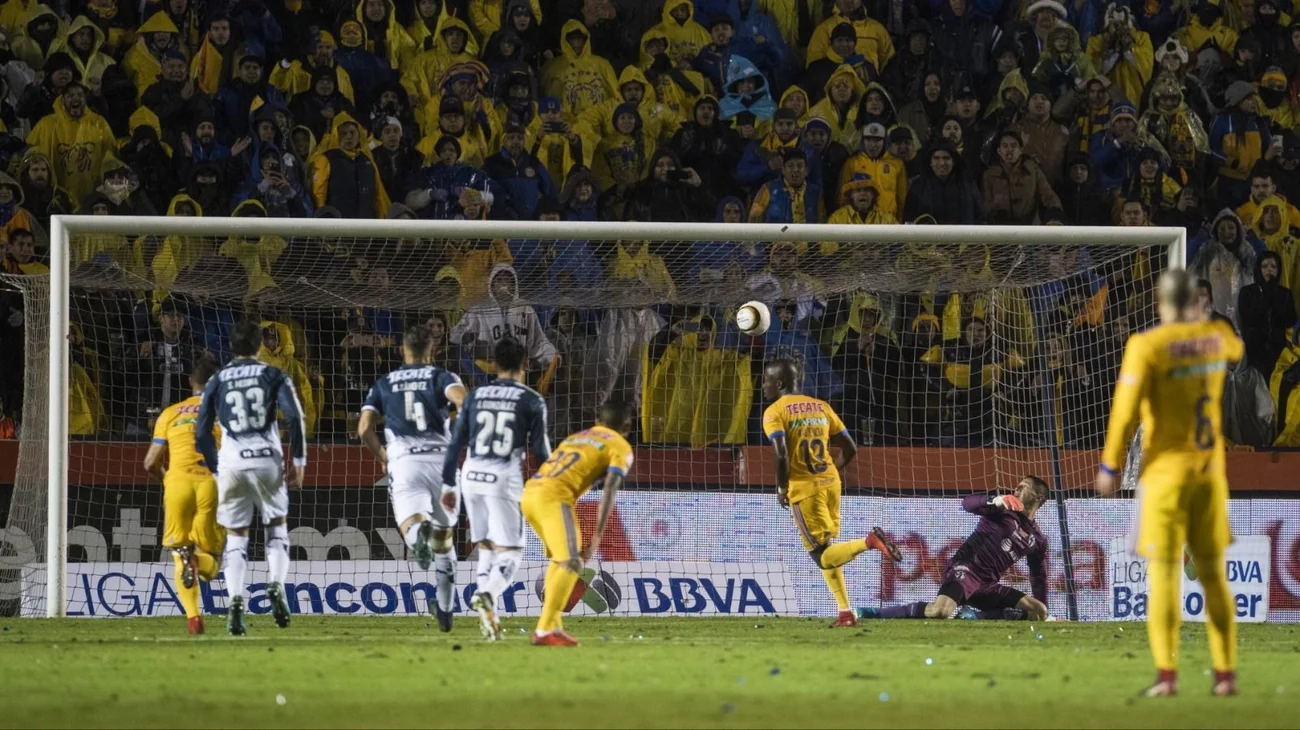 ¡No los detienen! Dominan Tigres en los penaltis