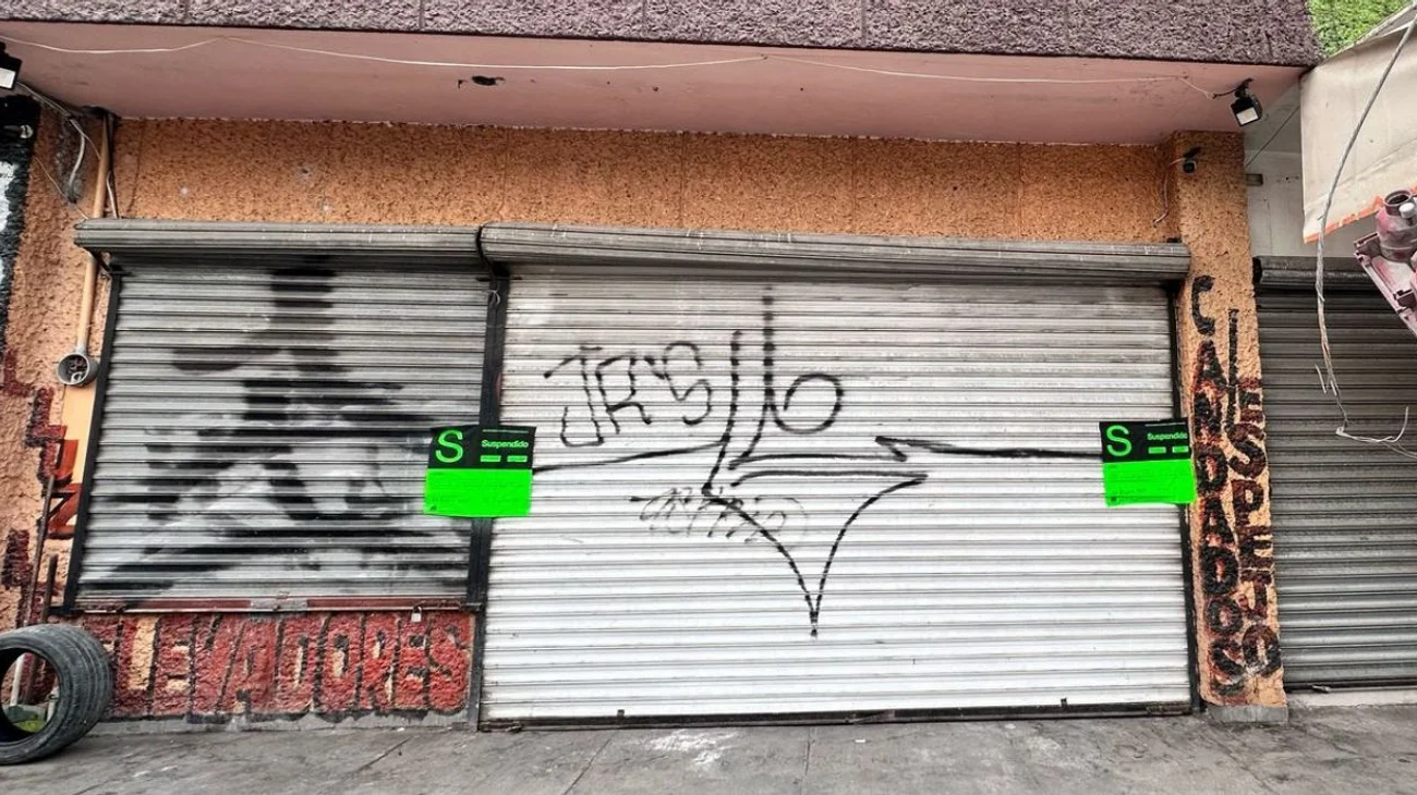 Clausuran siete negocios en operativo de Pablo A. de la Garza