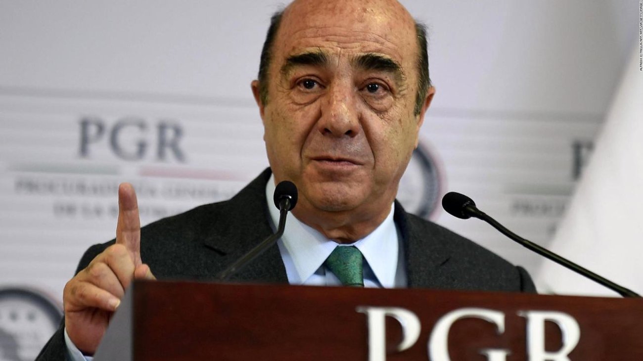 cnne_1255512_detienen_a_murillo_karam_exprocurador_general_de_mexico_accc38104a