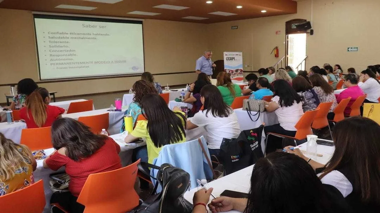 Enfocan capacitación docente en derechos de la niñez