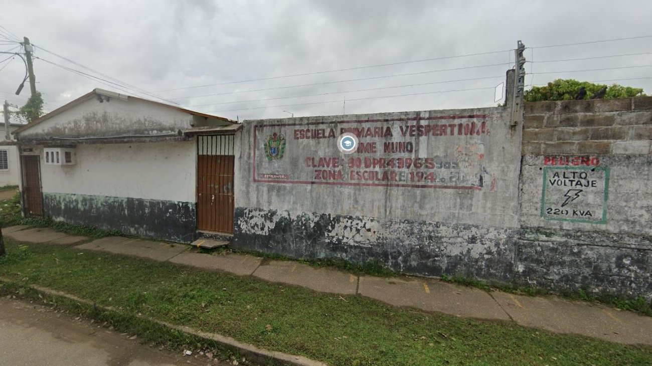 Delincuentes exigen 'derecho de piso' a primaria de Veracruz