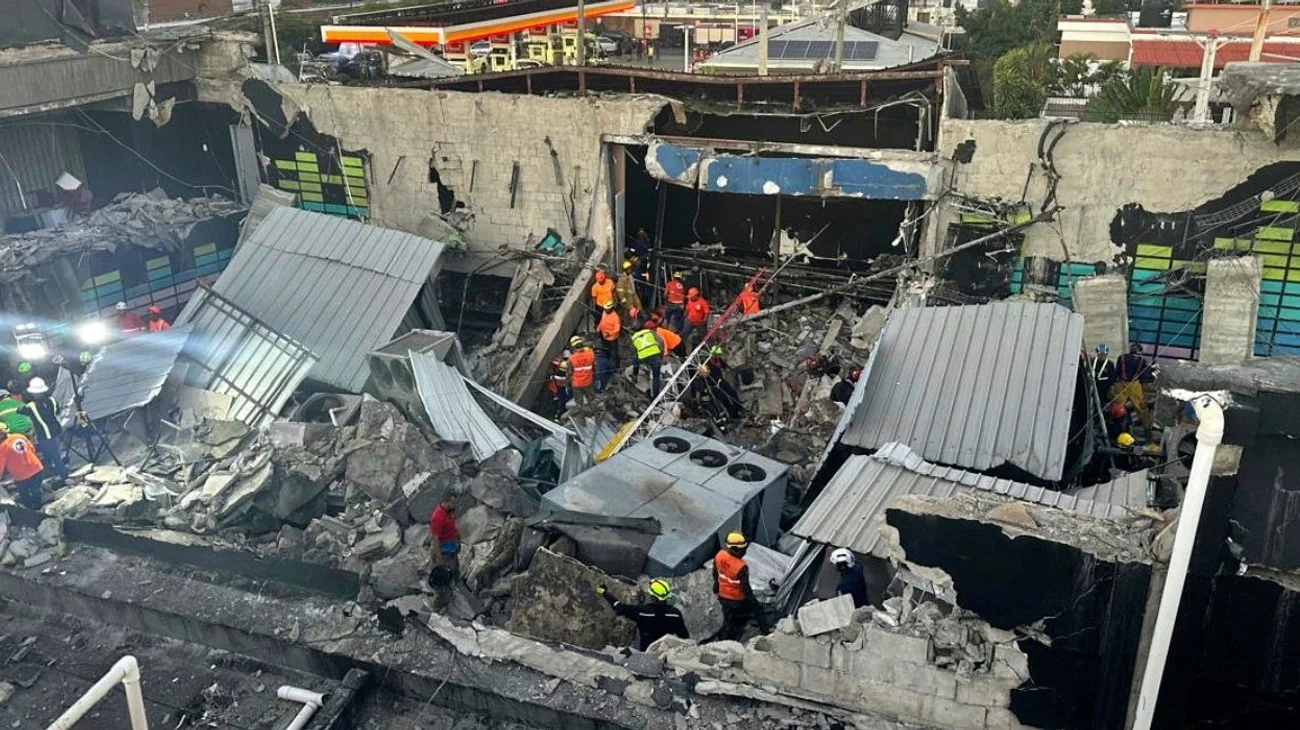 colapso_techo_republica_dominicana_fd5725287c