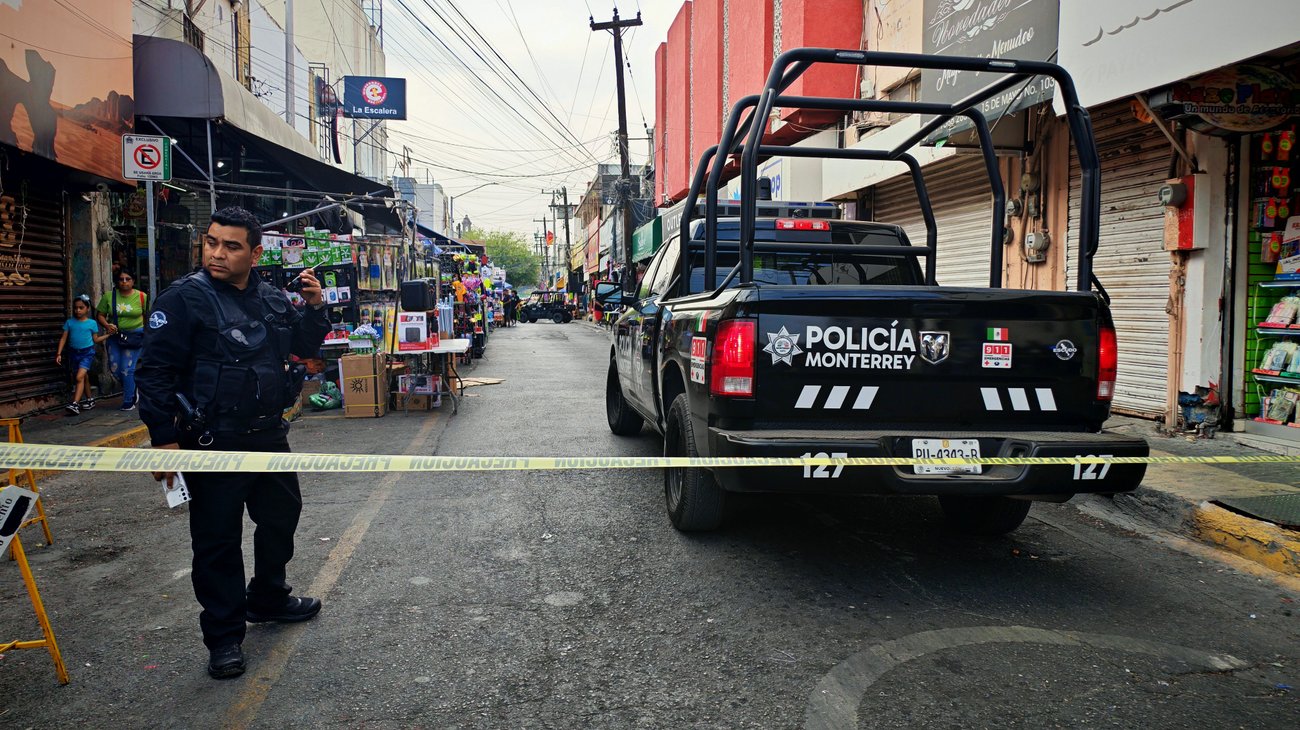 Vinculan a proceso a hombre detenido con arma larga en Monterrey