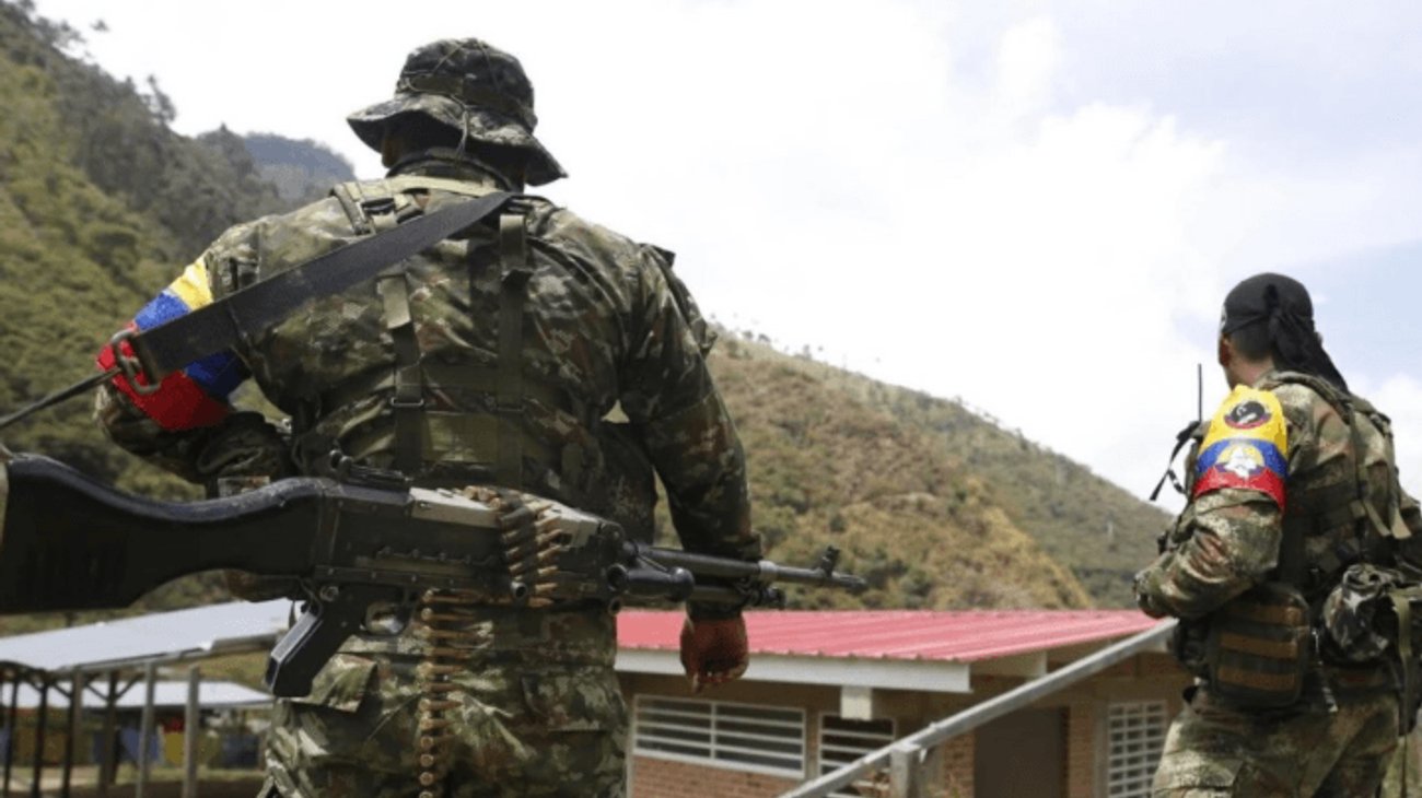 Deja 14 muertos ola de violencia armada en Colombia 