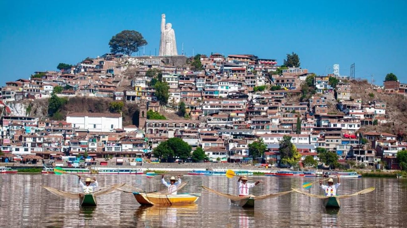 Panteón de Janitzio cerrará acceso a turistas en Día de Muertos