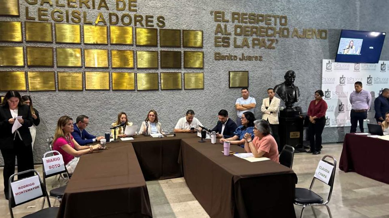 Aprueban en el Congreso iniciar juicio político a gobernador