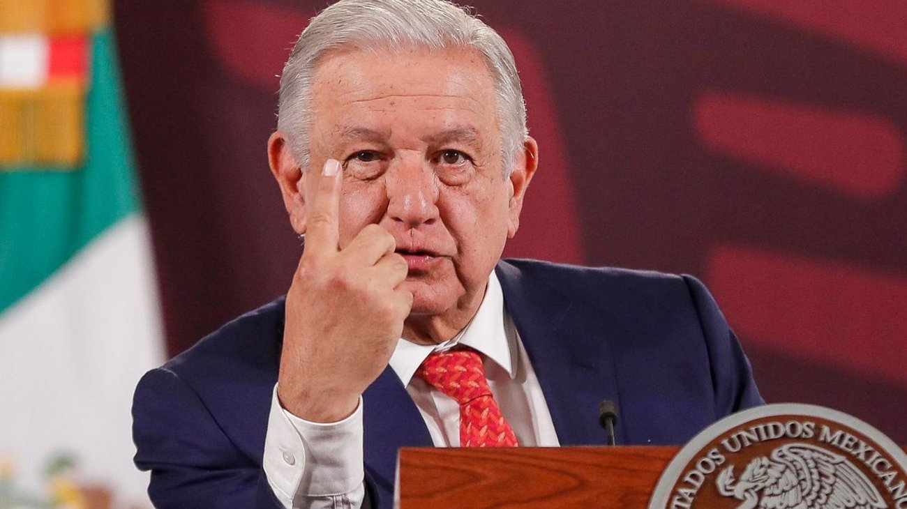 Conmemora AMLO Día del Trabajo destacando logros y retos