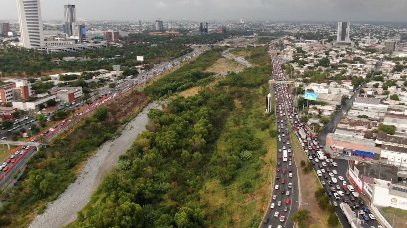 Detalla gobierno plan de intervención en río Santa Catarina