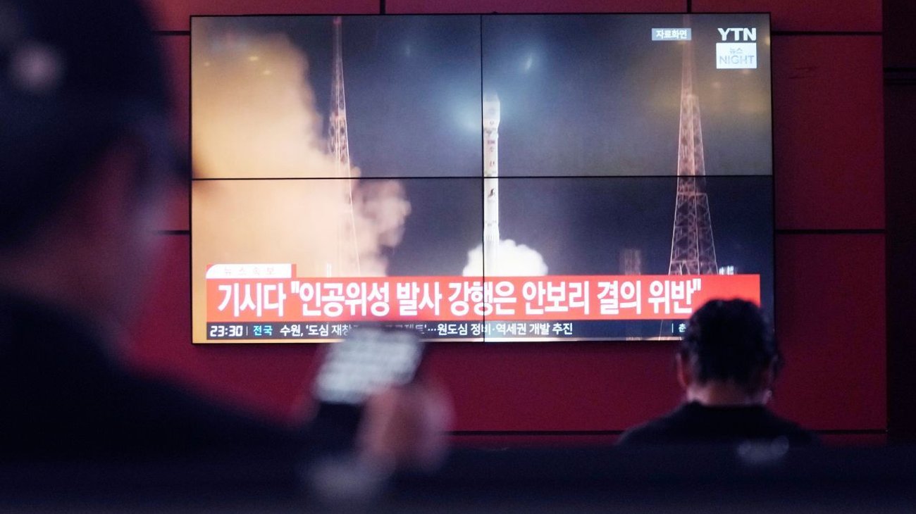 corea_del_norte_fracasa_en_poner_en_orbita_otro_satelite_espia_7ef81f0169