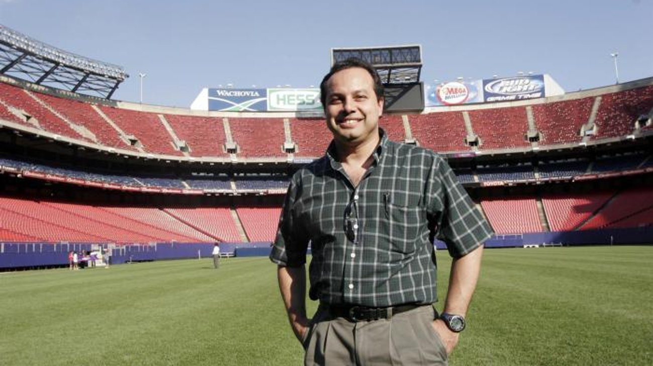 Dan 12 años a expresidente de futbol panameño por corrupto