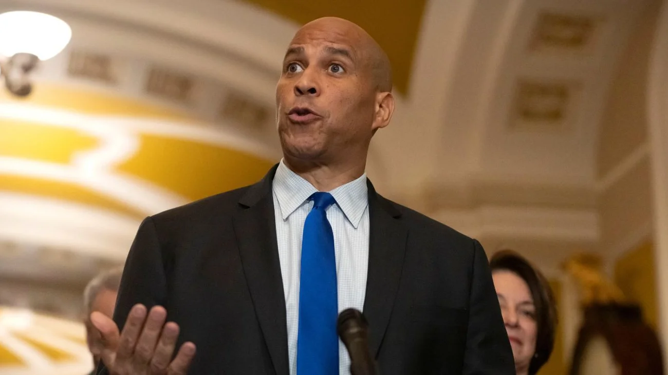 cory_booker_discurso_trump_05fd9fa073
